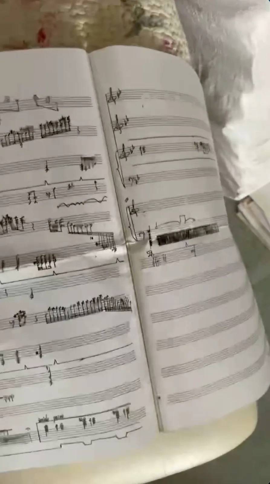Original handwritten score page 4 for Untitled, 2003